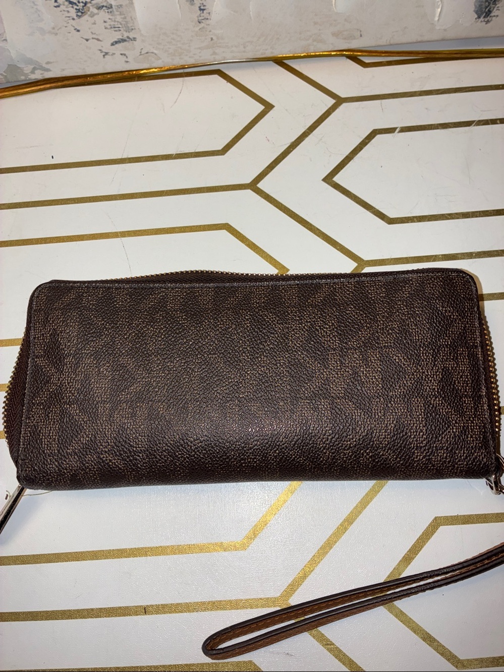 NWOT Michael Kors Dark Brown Logo Zip-Around Wristlet Wallet with Gold Hardware - Picture 9 of 14